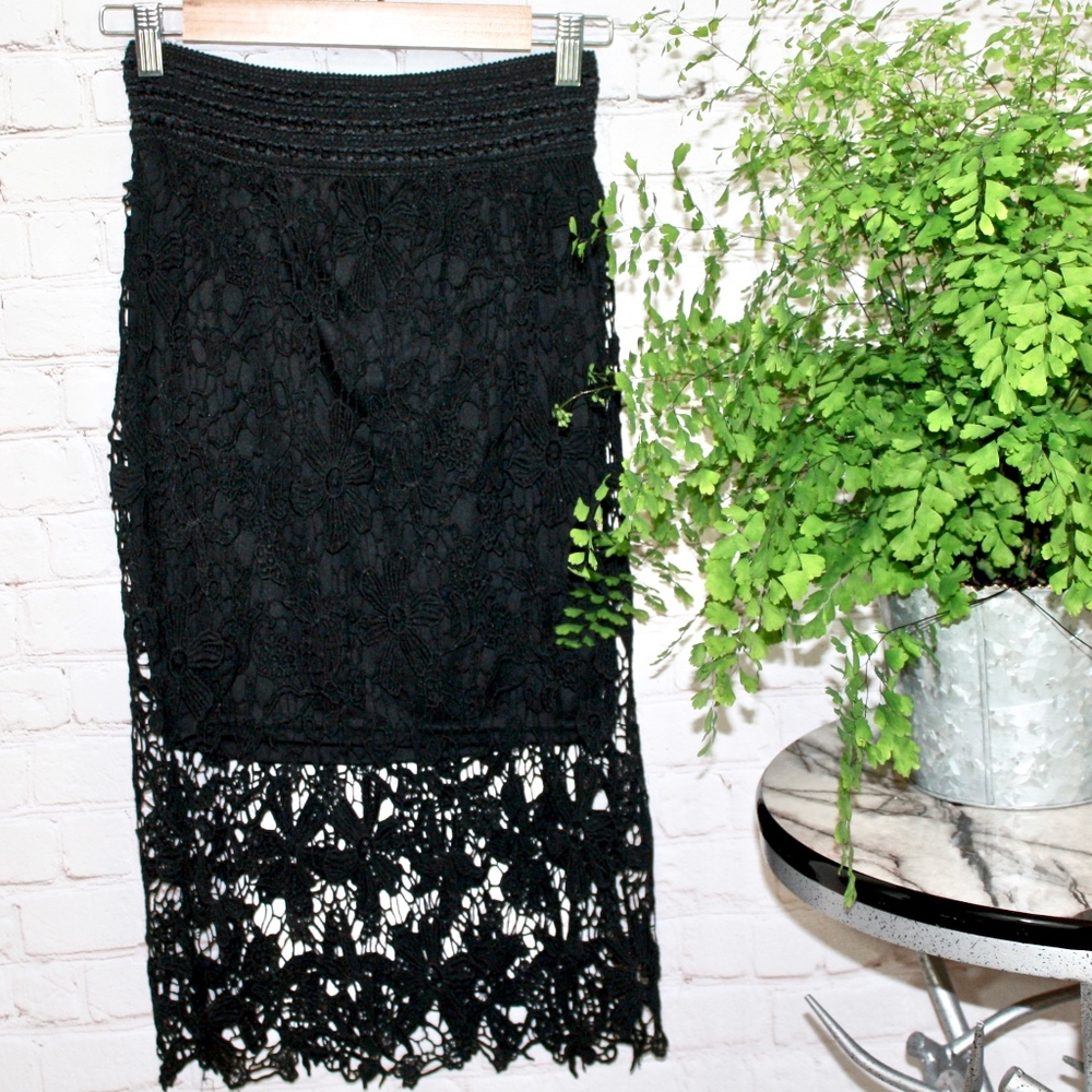 Meraki Black Floral Lace Skirt
